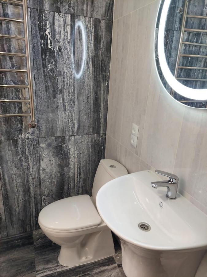 Однокомнатная Форум-Центр Apartment ลวีฟ ภายนอก รูปภาพ