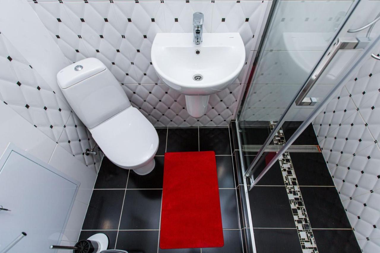 Однокомнатная Форум-Центр Apartment ลวีฟ ภายนอก รูปภาพ
